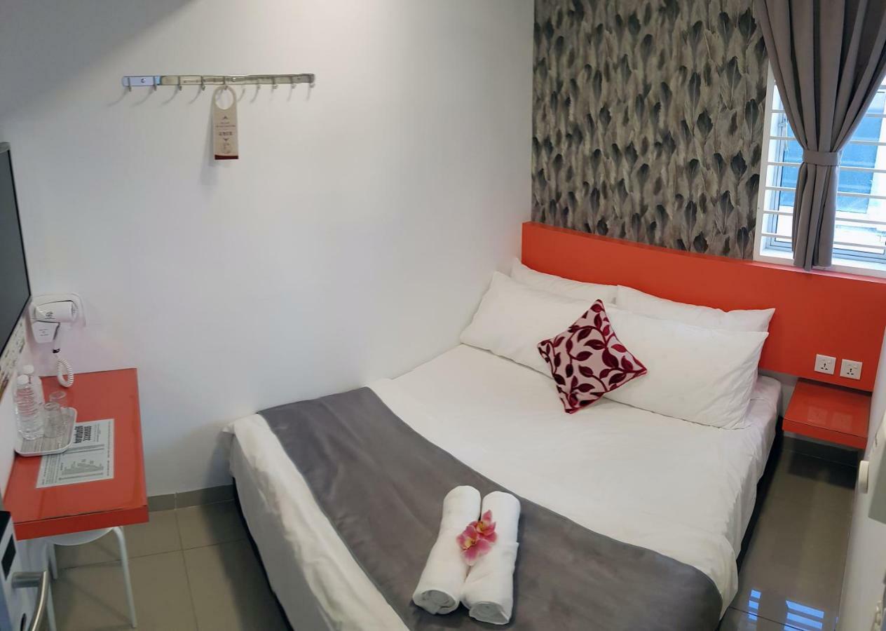 Teruntum 96 Guest House Kuantan Exterior foto