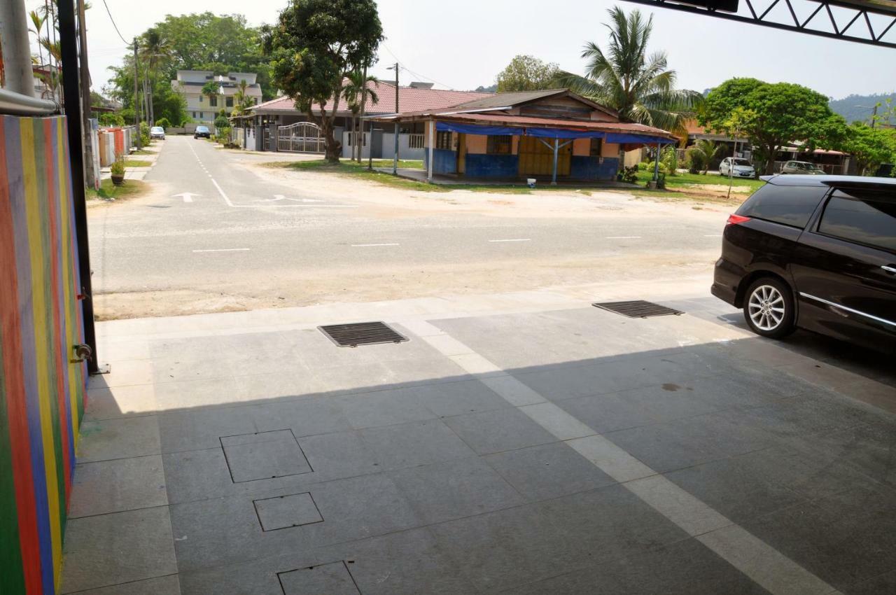 Teruntum 96 Guest House Kuantan Exterior foto